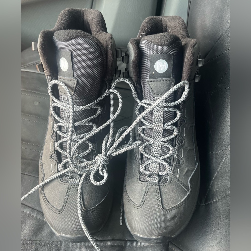 merrell snow boots women size 10 like new waterproof